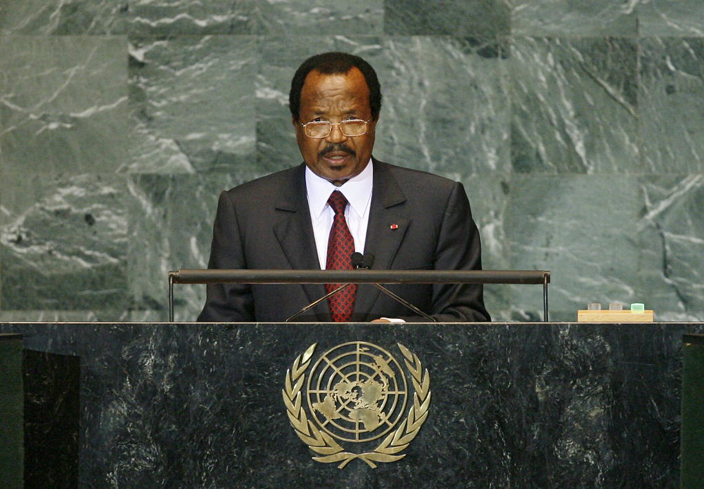 Paul Biya, 91 ans, dépose sa candidature pour un nouveau mandat
