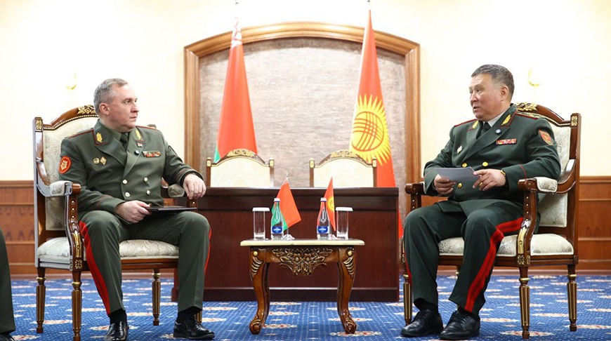 Viktor Khrenin et uslan Mukambetov
