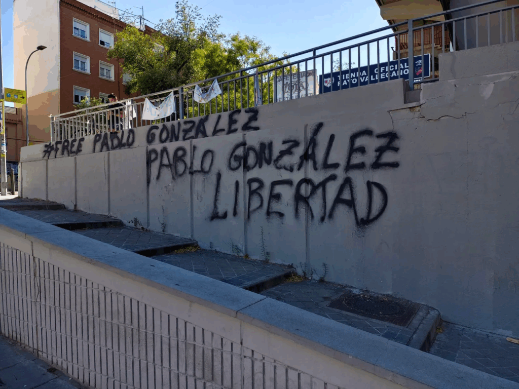 Graffitis à Vallekas, août 2023